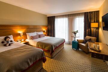 Фото номера Семейный номер (для 2 взрослых и 2 детей) Отель Athlone Springs Hotel г. Атлон 3
