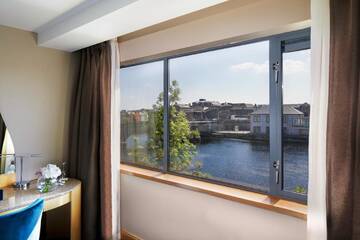 Фотографии Отель Radisson Blu Hotel, Athlone г. Атлон (Ирландия) №2 Фото Отель Radisson Blu Hotel, Athlone г. Атлон 2