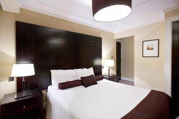 Фото номера Люкс с 2 спальнями (для 4 взрослых) Отель Shamrock Lodge Hotel г. Атлон 4